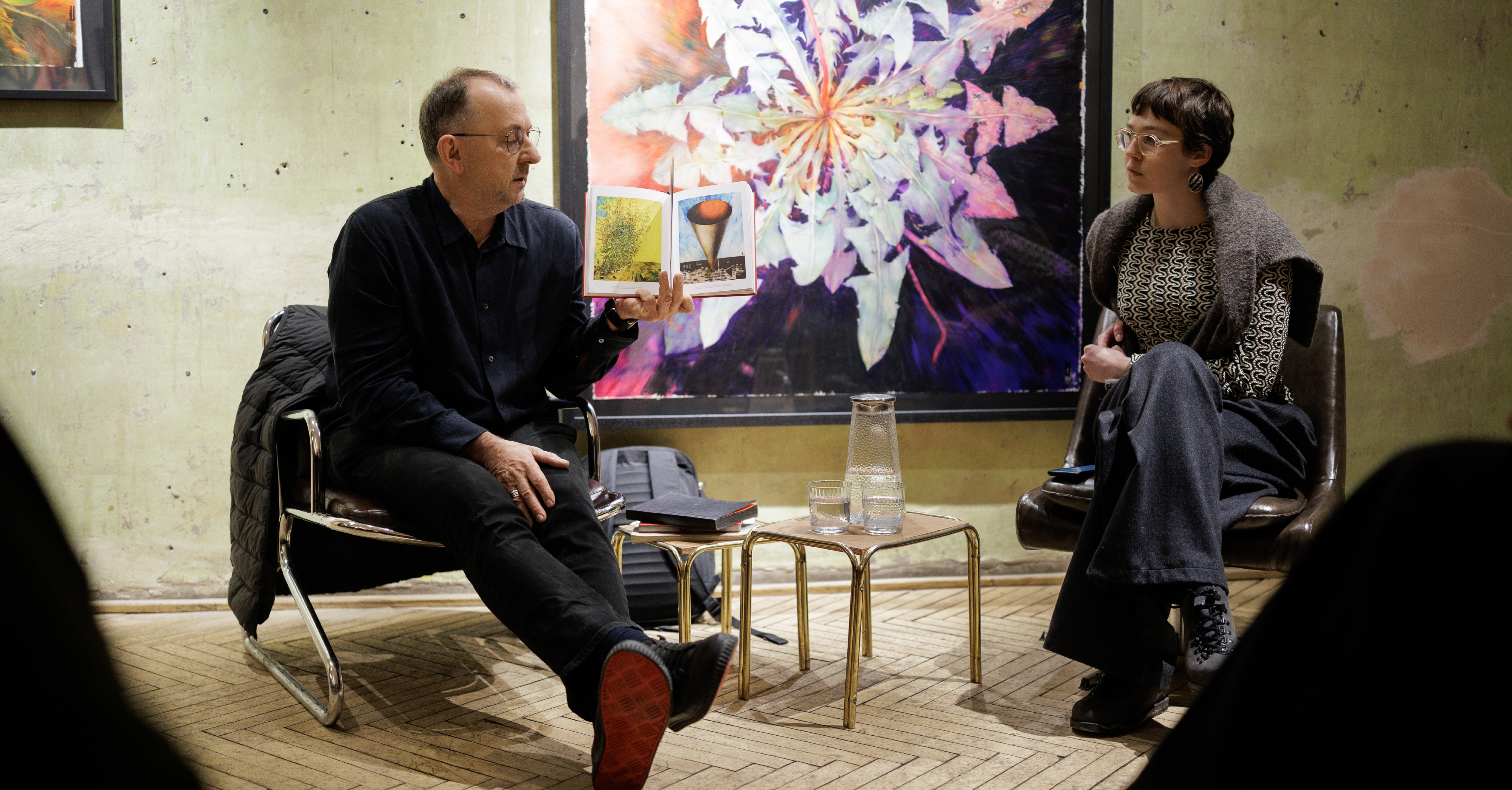 Презентація артбуку «Абракадабра» за участі Павла Макова в The Naked Room у Києві