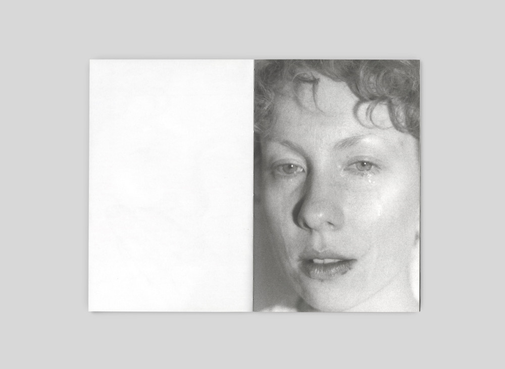 Я їду додому їсти шовковицю з дерева. Катя Лесів